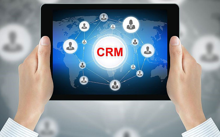 معرفی انواع ابزارهای CRM