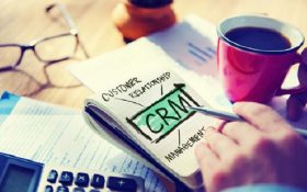 عواملی که به شما هشدار می‌دهد باید از نرم افزار CRM استفاده کنید